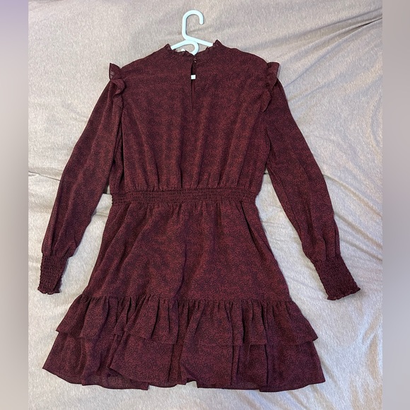 Dynamite long sleeve dress size x-large - Picture 4 of 5